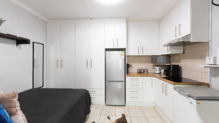 4 Bedroom Property for Sale in Peerless Park Western Cape